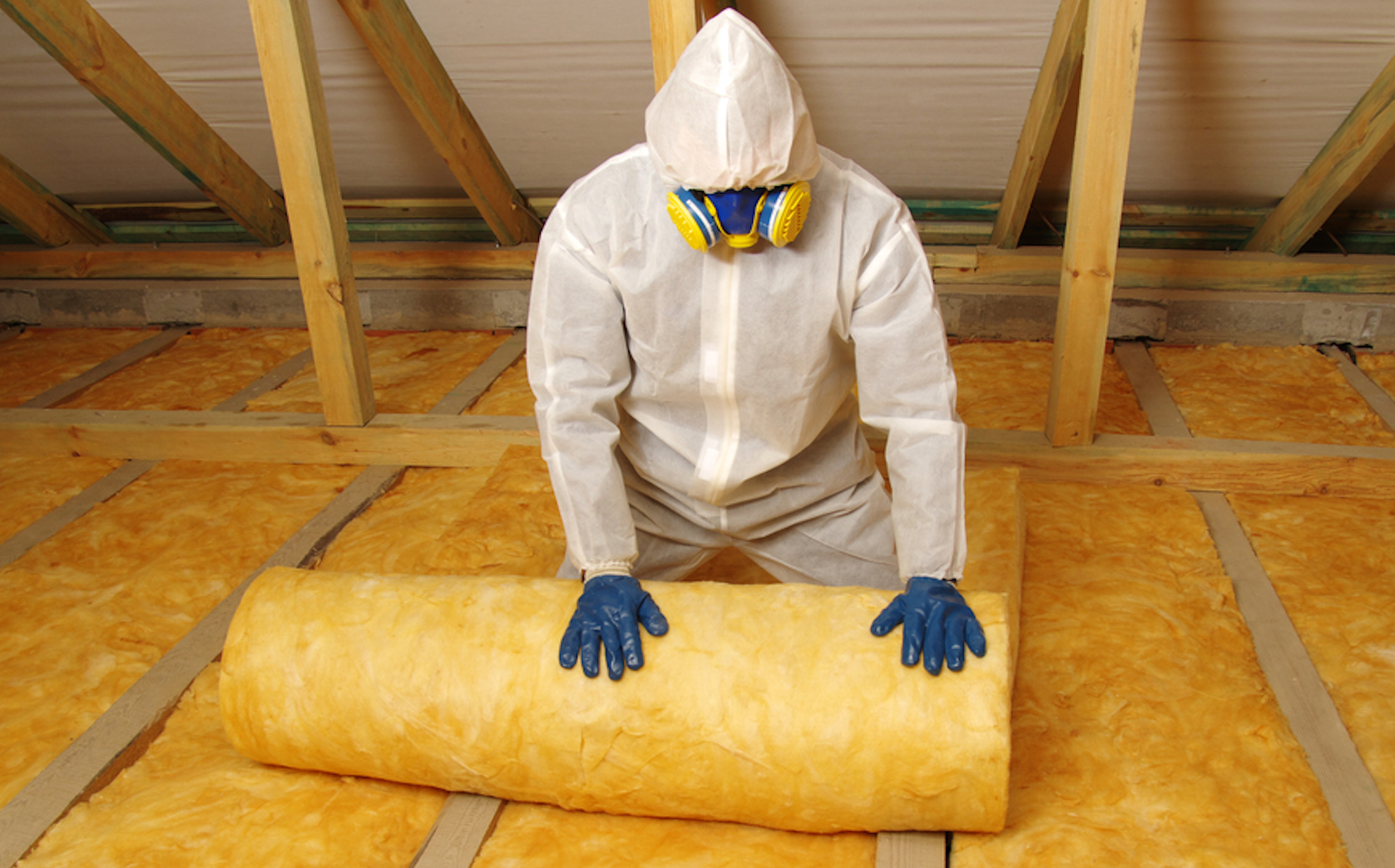 You are currently viewing Batts vs. Blown-In Insulation: Which Is Right for Me?